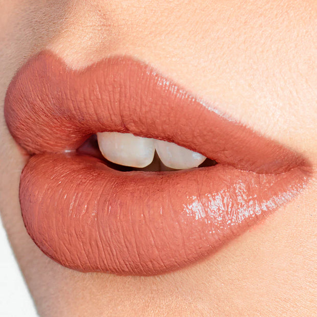 Charlotte Tilbury  K.I.S.S.I.N.G Satin Shine Lipstick